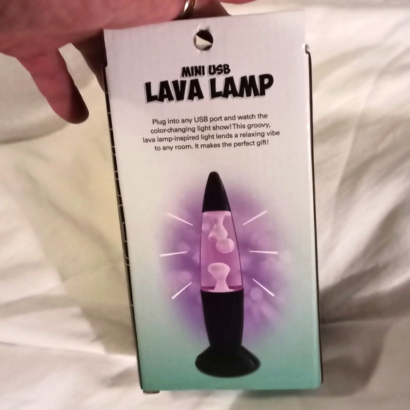 Price Drop!!!!!! Lava Lamp - Picture 3 of 3